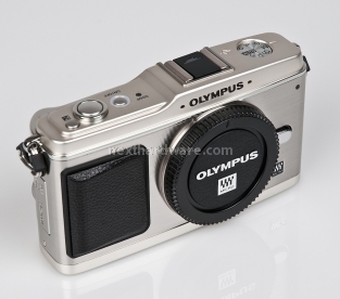 Olympus EP-1 : ritorno al futuro 2. Corpo macchina 1 - Generale ed ergonomia 3