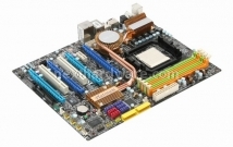 MSI: mainboard con AMD 790FX 2