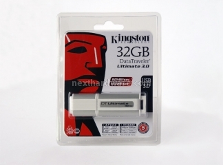 Kingston DataTraveler Ultimate 3.0 32GB 1. Box & Bundle 1