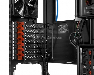 Thermaltake V9 BlacX Edition 4.Visto da vicino - Interno 3