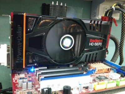Powercolor HD 6870 PCS + 1