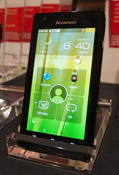 Lenovo presenta il primo smartphone basato su Intel Atom 1