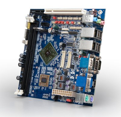 VIA Technologies annuncia la prima scheda madre  Quad Core Mini-ITX   2