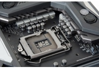 Non a caso i produttori di mainboard stanno rilasciando i BIOS aggiornati per Z370 ...