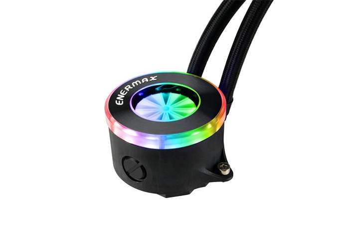 ENERMAX LIQFUSION RGB ora anche triventola 2