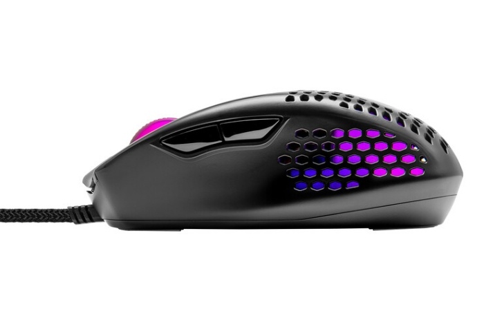 Cooler Master rilascia l'ultraleggero MM720 4