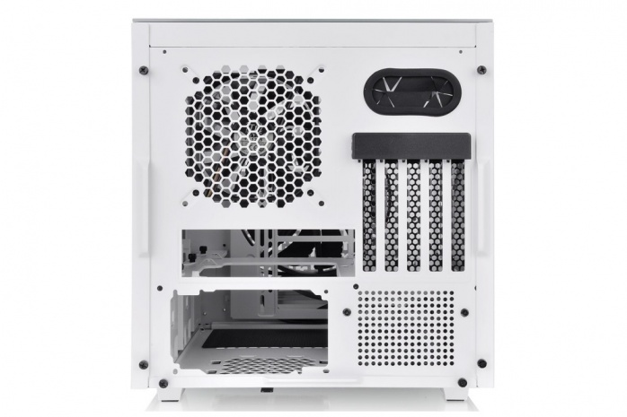 Thermaltake presenta i Divider 200 4