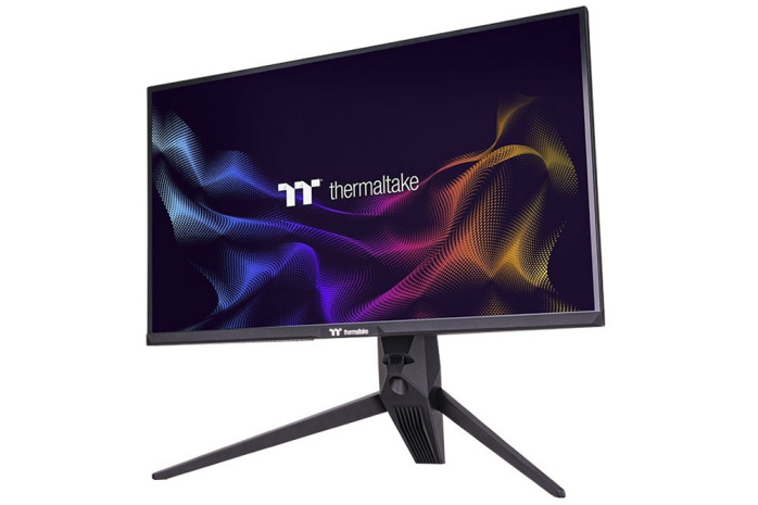 Thermaltake lancia i suoi primi monitor gaming 1