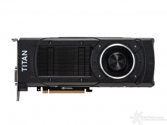 NVIDIA GeForce GTX TITAN X 3. Vista da Vicino 4