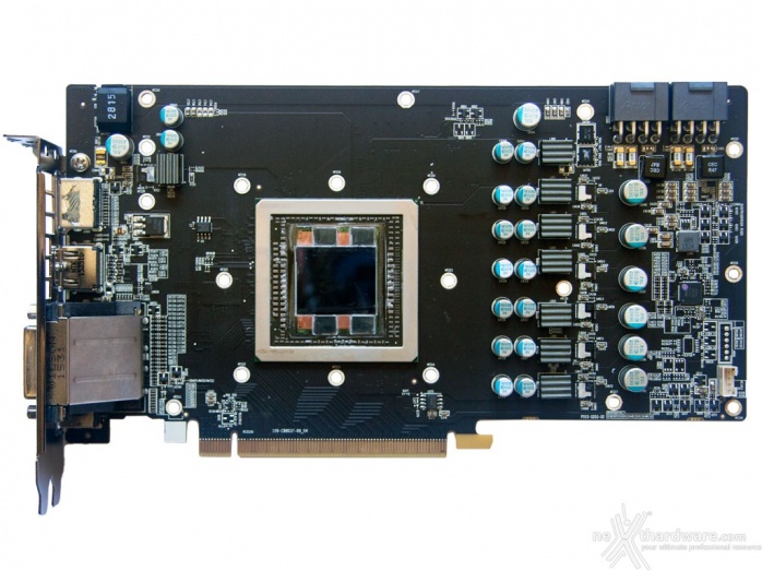 SAPPHIRE NITRO Radeon R9 Fury Tri-X OC 4. Layout & PCB 2