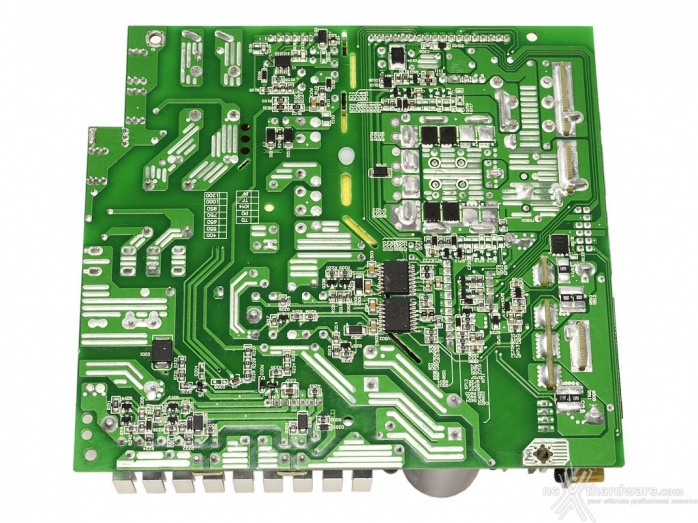 Seasonic PRIME 650W Titanium 4. Componentistica & Layout - Parte prima 5