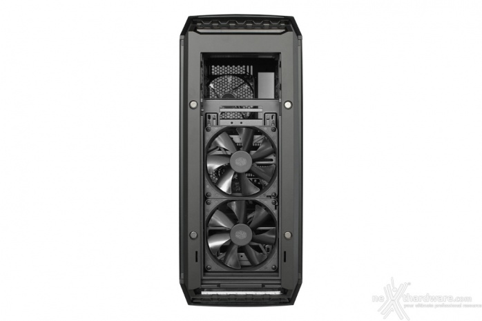 Cooler Master MasterCase Pro 6 2. Esterno - Parte prima 8