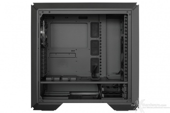 Cooler Master MasterCase Pro 6 4. Interno 7