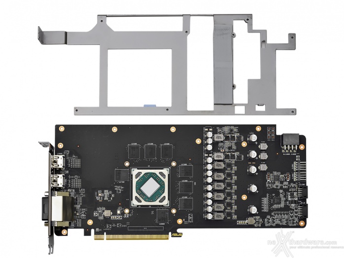 ASUS ROG STRIX RX 580 Vs GTX 1060 9Gbps 2. ASUS ROG STRIX RX 580 - Vista da vicino 10