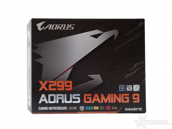 GIGABYTE X299 AORUS Gaming 9 2. Packaging & Bundle 1