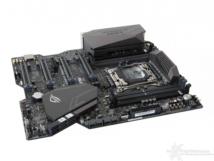 ASUS ROG RAMPAGE VI APEX 3. Vista da vicino 1