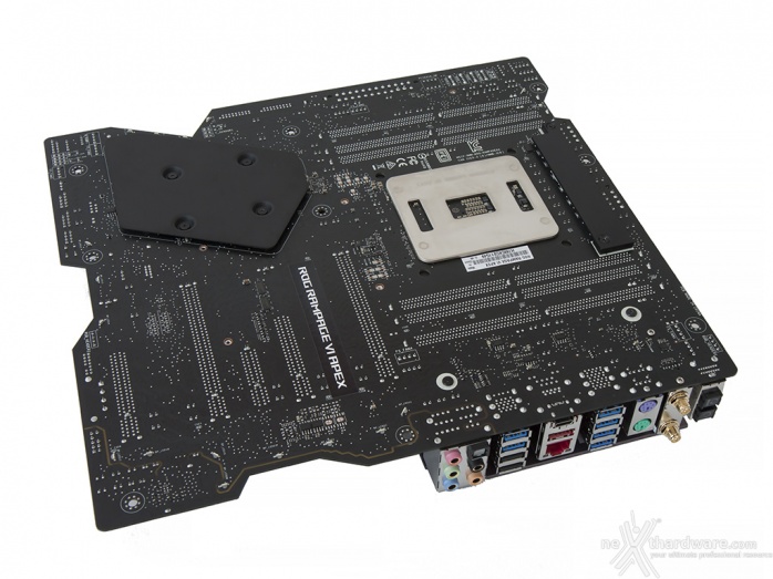 ASUS ROG RAMPAGE VI APEX 3. Vista da vicino 2