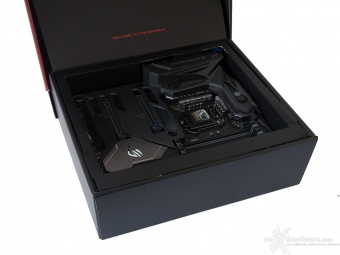 ASUS ROG MAXIMUS X FORMULA 2. Packaging & Bundle 4