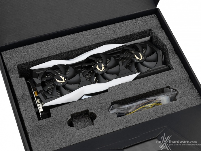 ZOTAC GeForce RTX 2080 Ti AMP Extreme 2. Packaging & Bundle 4