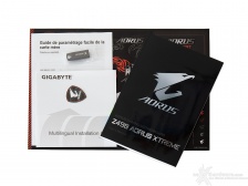 GIGABYTE Z490 AORUS XTREME 2. Packaging & Bundle 7