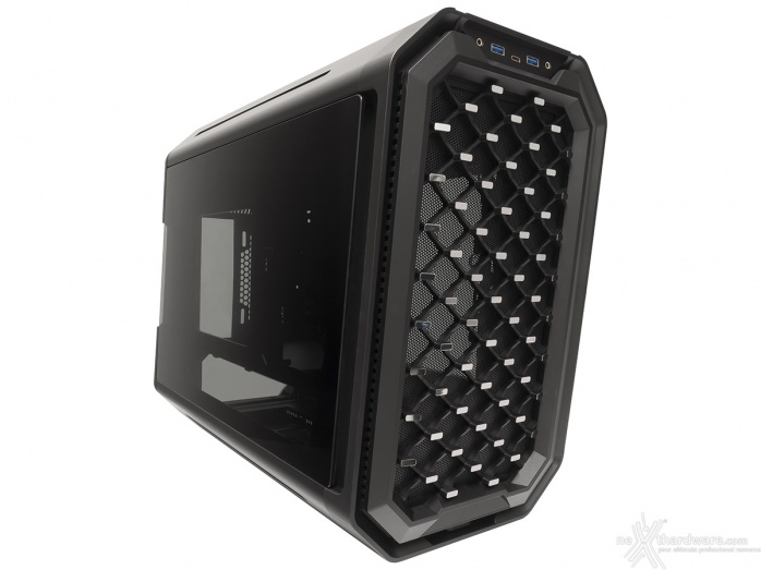 Antec Dark Cube 2. Esterno 1