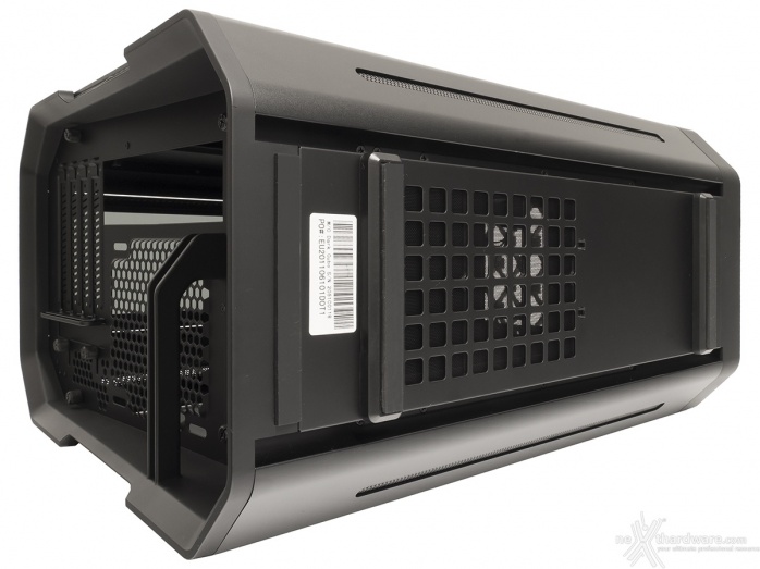 Antec Dark Cube 2. Esterno 10