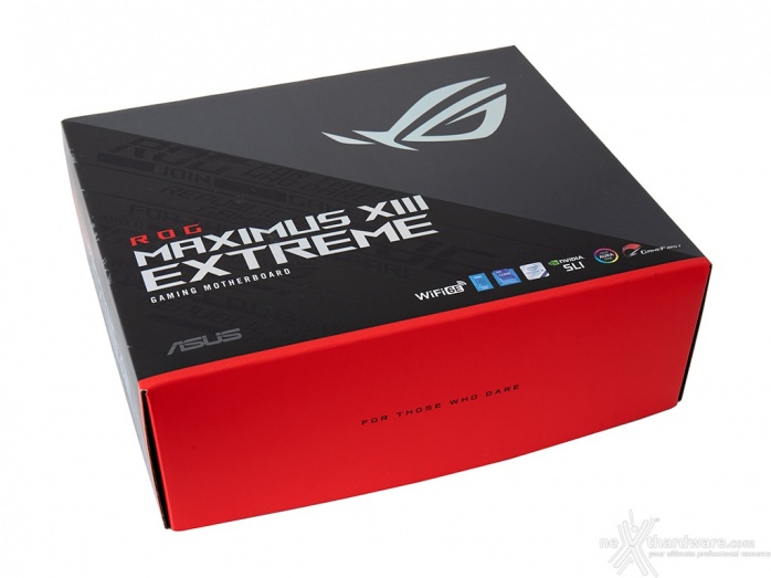 ASUS ROG MAXIMUS XIII EXTREME 2. Packaging & Bundle 1
