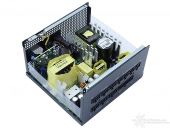 DeepCool PQ1000M 3. Interno 2