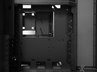 Phanteks NV7 3. Interno 8