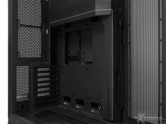 Phanteks NV7 3. Interno 4