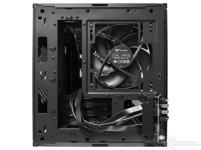 Thermaltake The Tower 200 2. Esterno 9