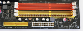 ECS A880GM-AD3 e ECS A890GXM-A 1. ECS A880GM-AD3 5