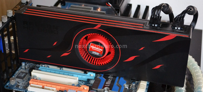 AMD Radeon HD 6990 - 