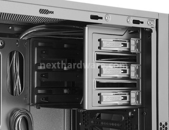 Corsair Carbide 300R 4. A closer look - Interno 6