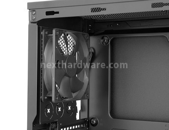 Corsair Carbide 300R 4. A closer look - Interno 4