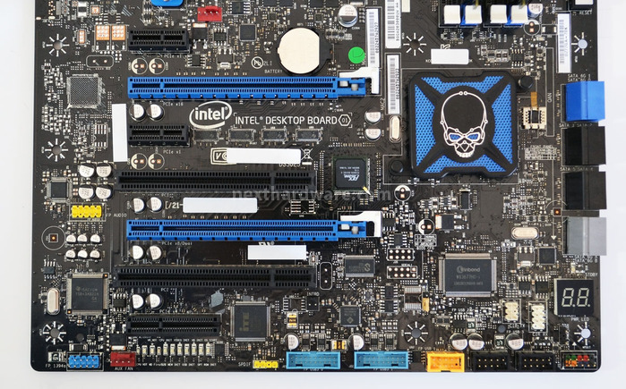 Intel Core i7 3770K : svelato Ivy Bridge 5. Intel Extreme Board DZ77GA-70K - Seconda parte 1