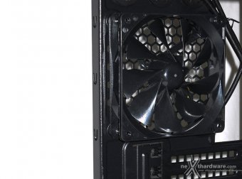 Thermaltake Armor Revo Gene Snow Edition 5. Interno 4