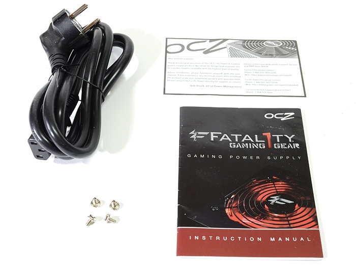 OCZ Fatal1ty 750W 1. Confezione & Specifiche Tecniche 6