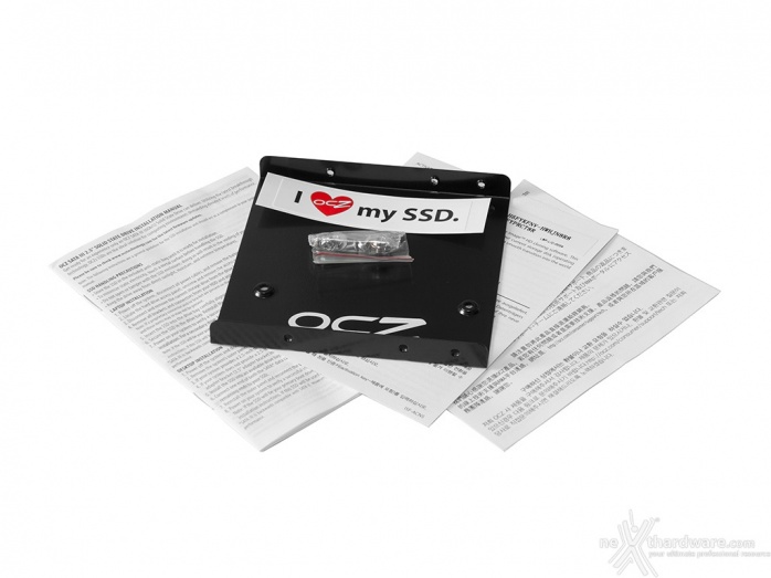 OCZ Vertex 460 240GB 1. Confezione & Bundle 5