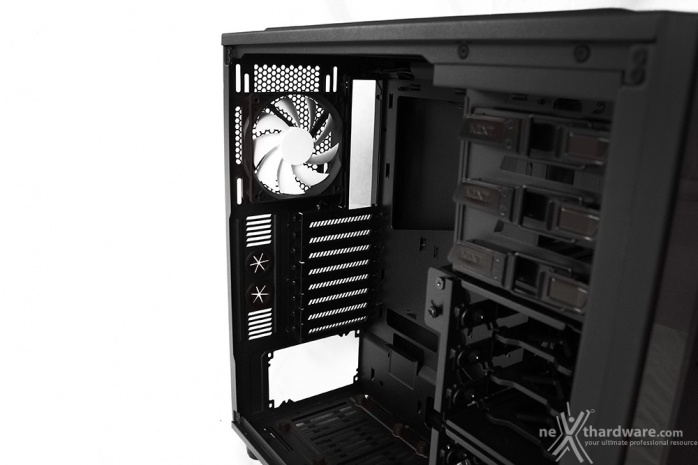 NZXT Source 530 4. Interno 3