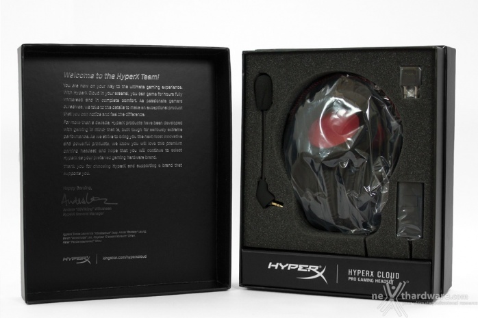 HyperX Cloud Gaming Headset 1. Packaging & Bundle 3