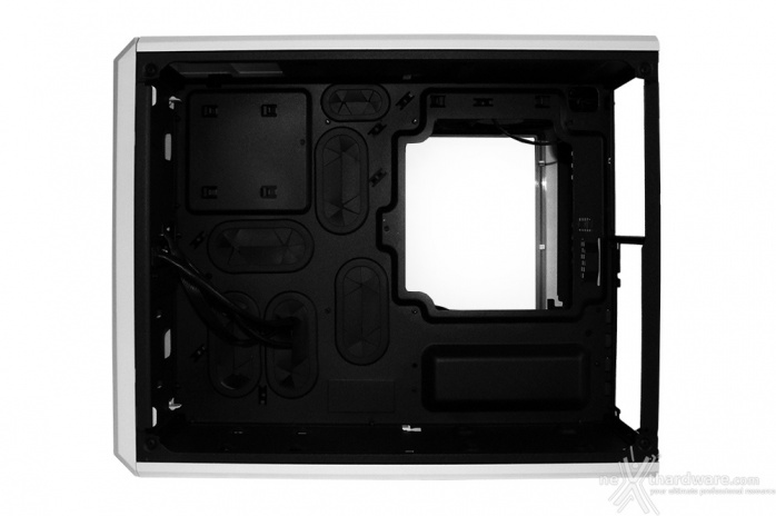 Corsair Carbide Air 240 5. Interno - Seconda parte 4