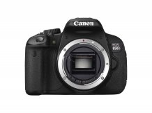 Canon EOS 650D, 18MPixel, AF ibrido e touch screen a 849Euro 11
